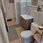Juwel Im Zentrum Terrasse+garten 75m² *