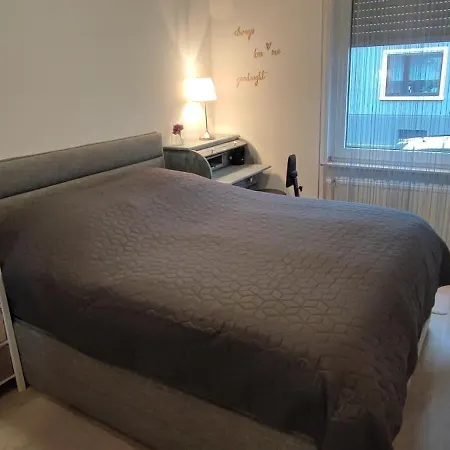 Apartman Juwel Im Zentrum Terrasse+garten 75m² Mönchengladbach