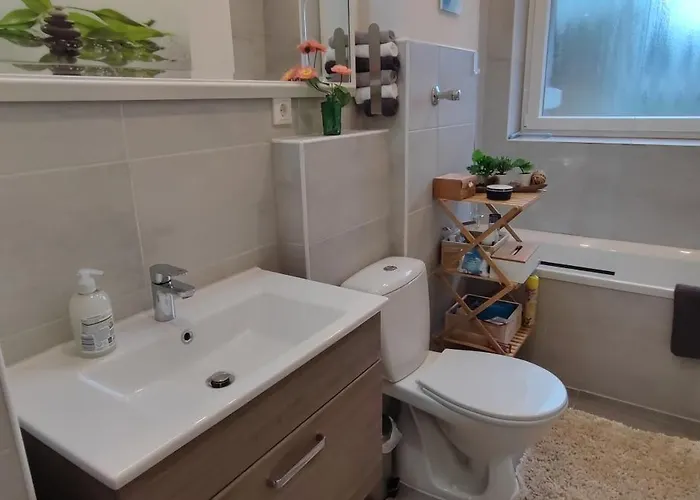 Juwel Im Zentrum Terrasse+garten 75m²