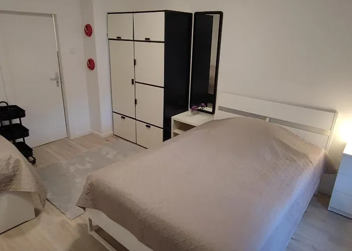 Juwel Im Zentrum Terrasse+garten 75m² 뮌헨글라드바흐