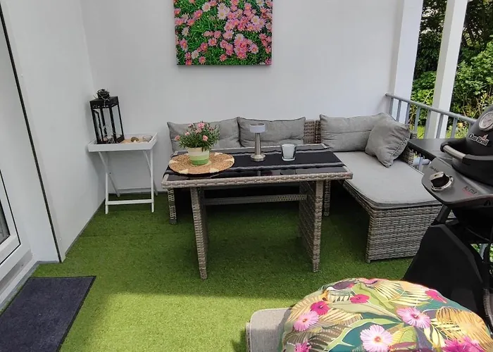아파트 Juwel Im Zentrum Terrasse+garten 75m² 뮌헨글라드바흐